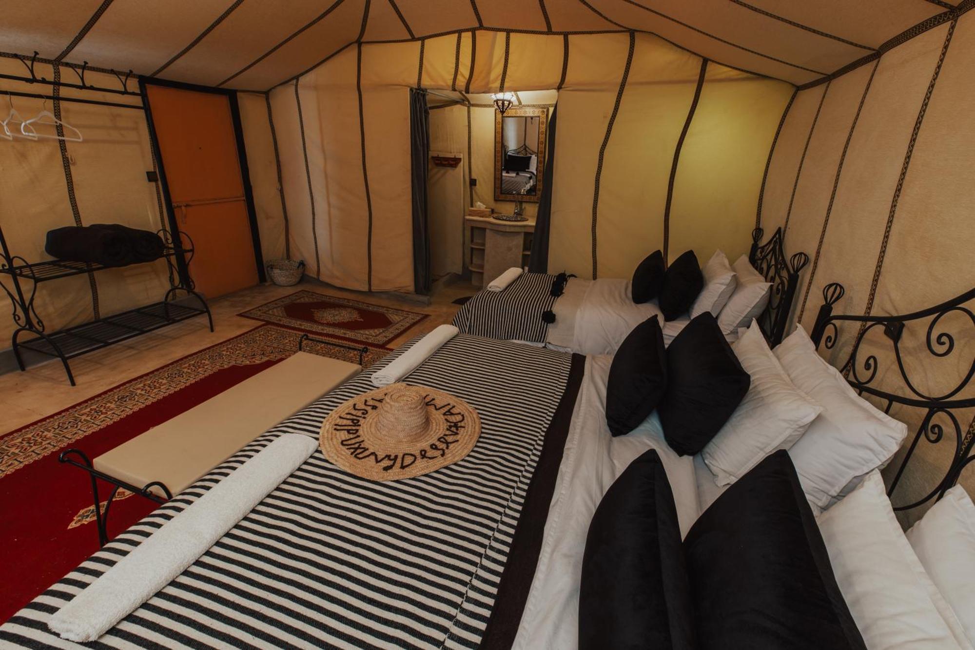 Merzouga Royal Camp מראה חיצוני תמונה