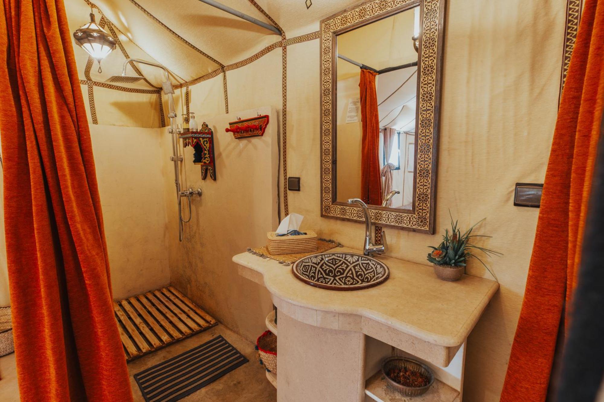 Merzouga Royal Camp מראה חיצוני תמונה