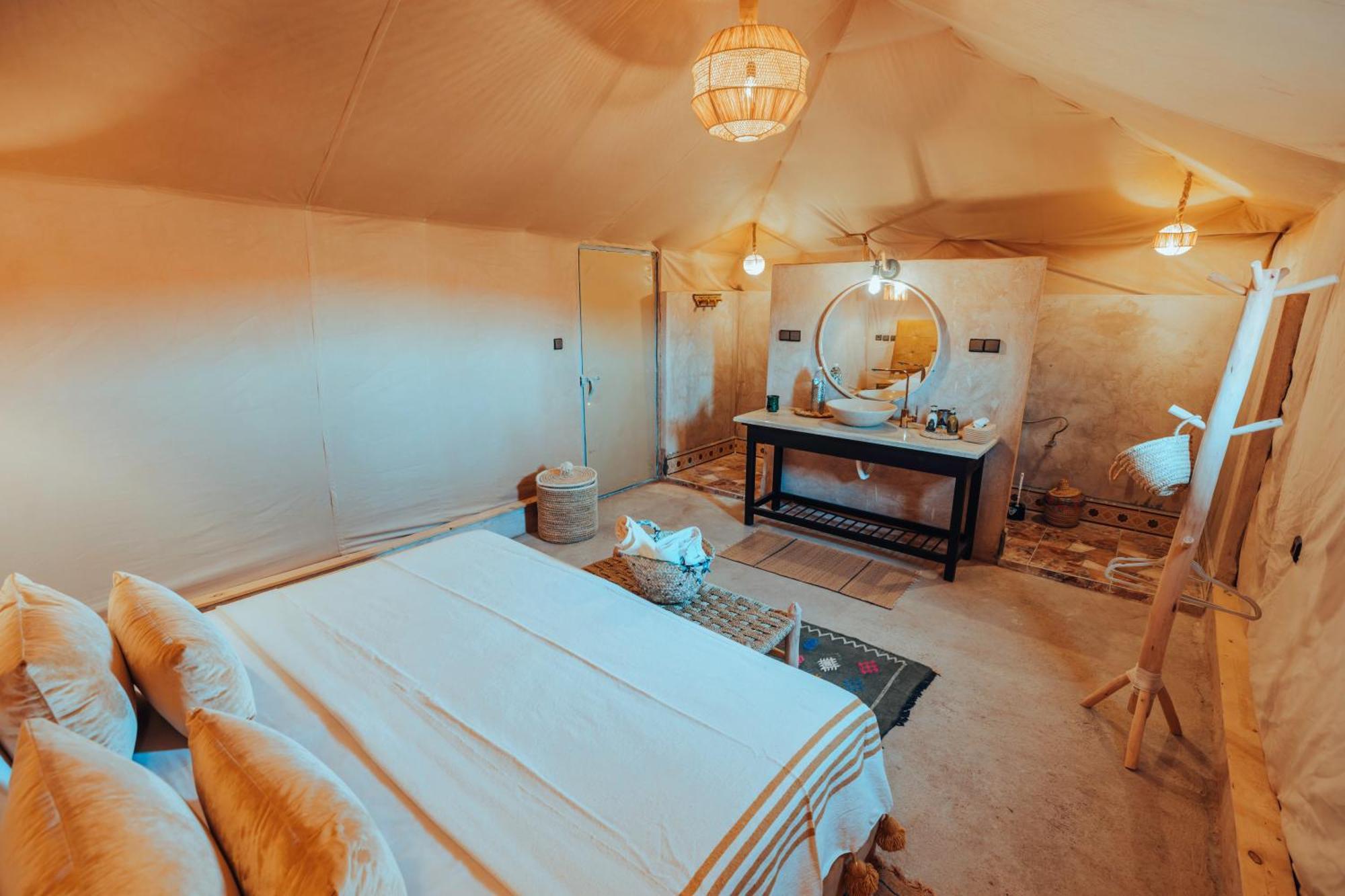 Merzouga Royal Camp מראה חיצוני תמונה